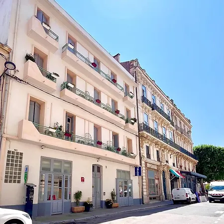 Le National Centre Gare,ascenseur Sète