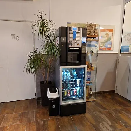 Le National Centre Gare,ascenseur 2* Sète