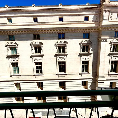 Le National Centre Gare,ascenseur 2* Sète