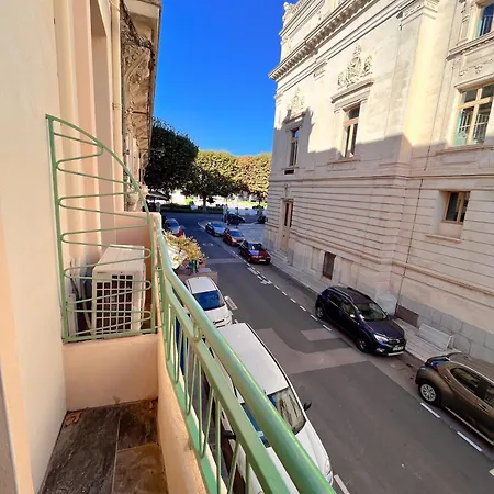 Le National Hotell