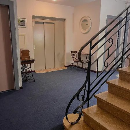 Le National Centre Gare,ascenseur Hotel 2*