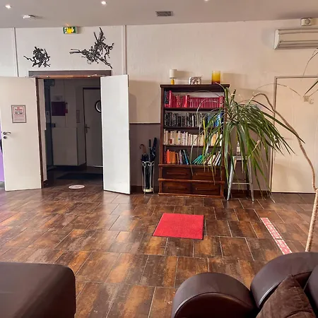 Le National Centre Gare,ascenseur 2*