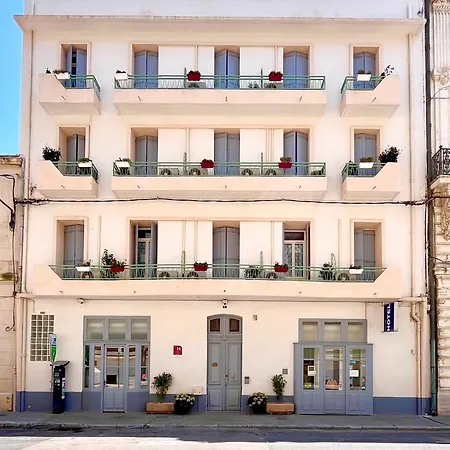 Hotel Le National Centre Gare,ascenseur 2*