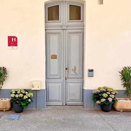 Le National Centre Gare,ascenseur Hotel Sète