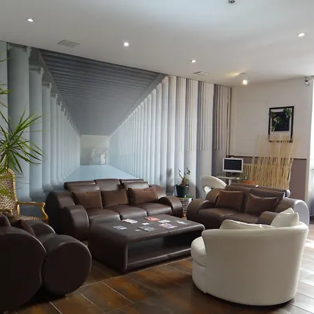 Hotel Le National Centre Gare,ascenseur 2*