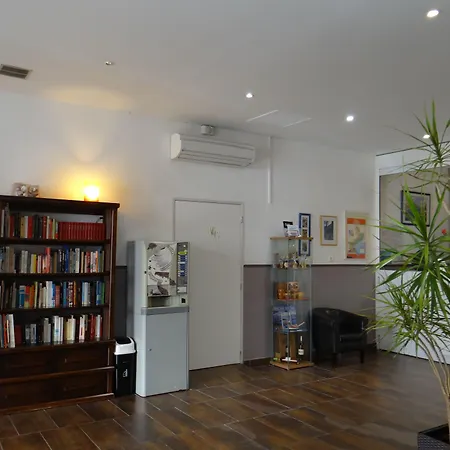 Hotel Le National Centre Gare,ascenseur