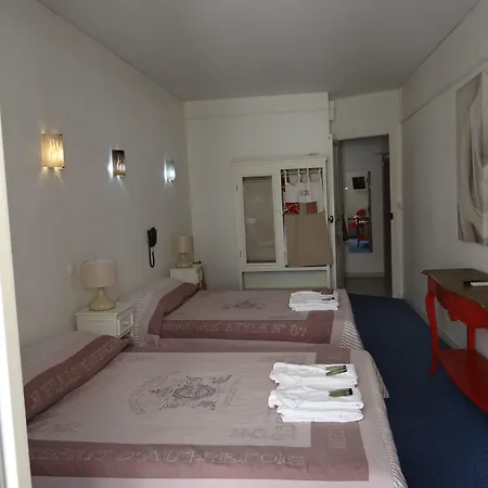 Hotel Le National Centre Gare,ascenseur