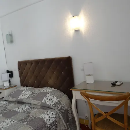 Hotel Le National Centre Gare,ascenseur