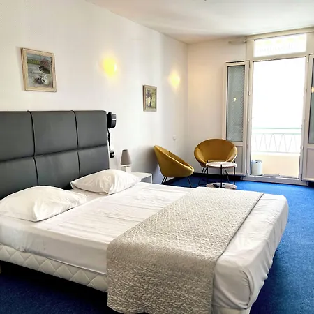 Le National Centre Gare,ascenseur 2*