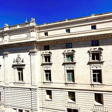 Le National Centre Gare,ascenseur