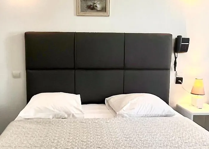 Le National Centre Gare,ascenseur 2*