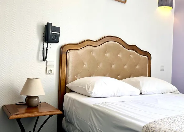 Le National Centre Gare,ascenseur 酒店 塞特港