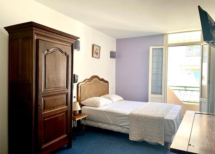 Le National Centre Gare,ascenseur 酒店