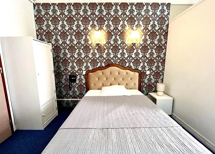 Le National Centre Gare,ascenseur 酒店