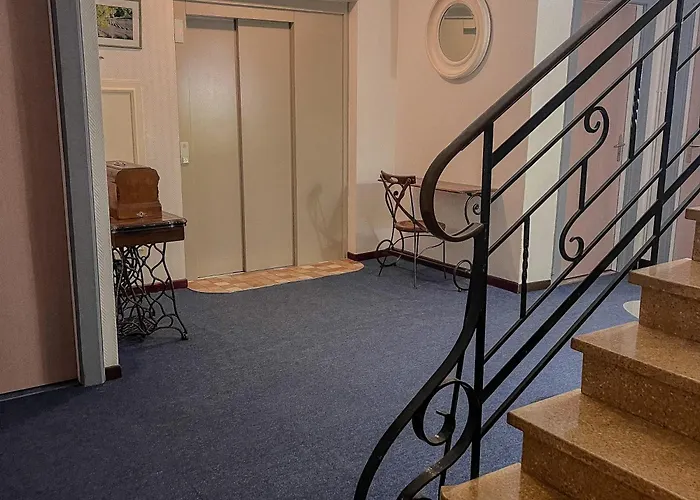 Le National Centre Gare,ascenseur 酒店 2*