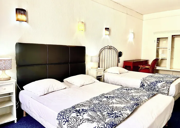 Le National Centre Gare,ascenseur 酒店 塞特港